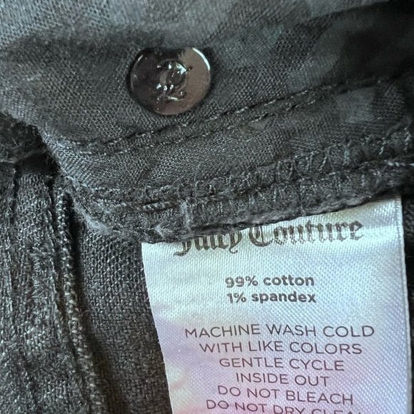NWT JUICY COUTURE BLACK DENIM MALIBU CROP SZ 28 RAW HEM - Picture 9 of 10